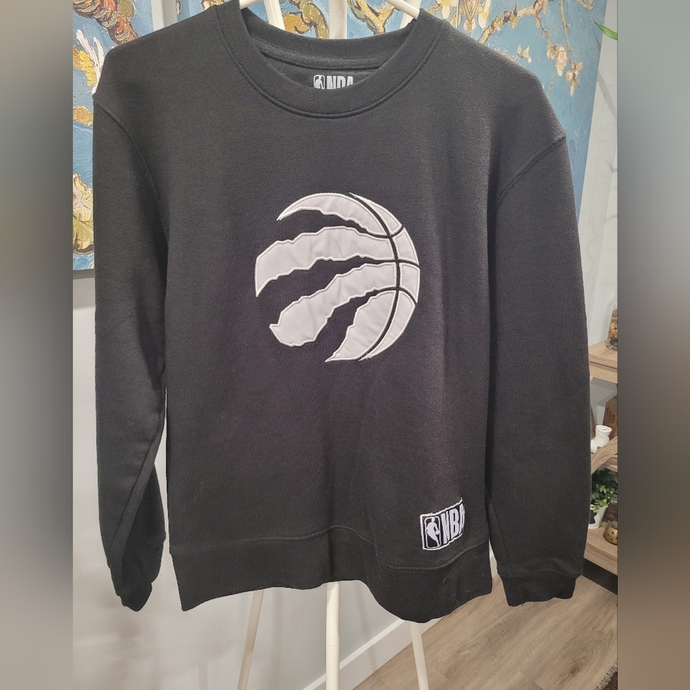 NBA Black and Gray Crewneck Sweater